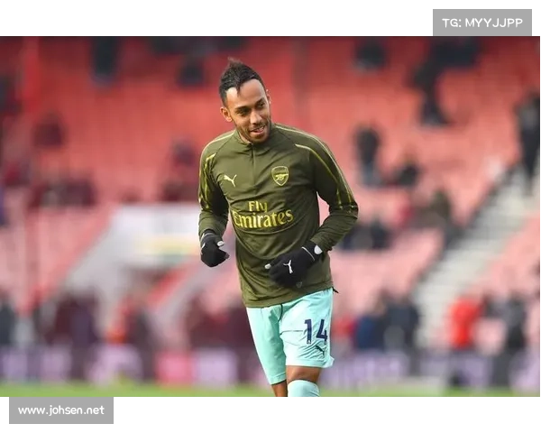 奥巴梅扬放弃法国队征召选择祖国加蓬彰显身份认同与家国情怀