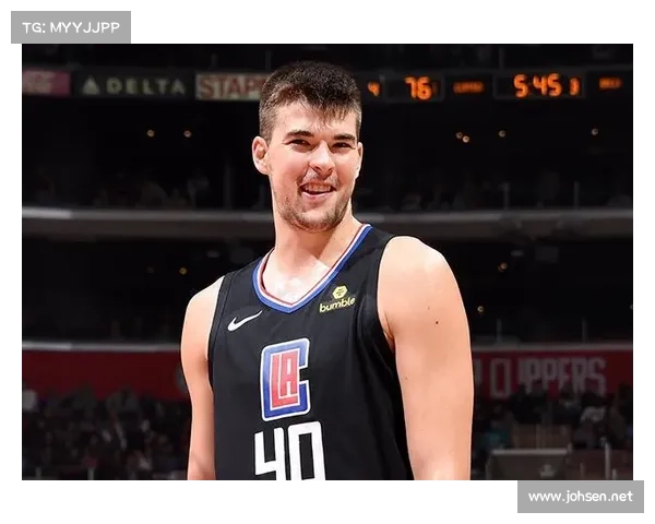 全面聚焦坎贝尔在场上所司主要位置的五大关键点深度全景解析报告 全面聚焦坎贝尔在场上所司主要位置的五大关键点深度全景解析报告